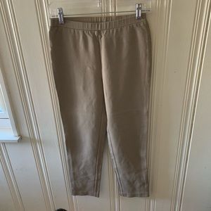 Pull on crop by Estelle & Finn Anthropologie sz 4